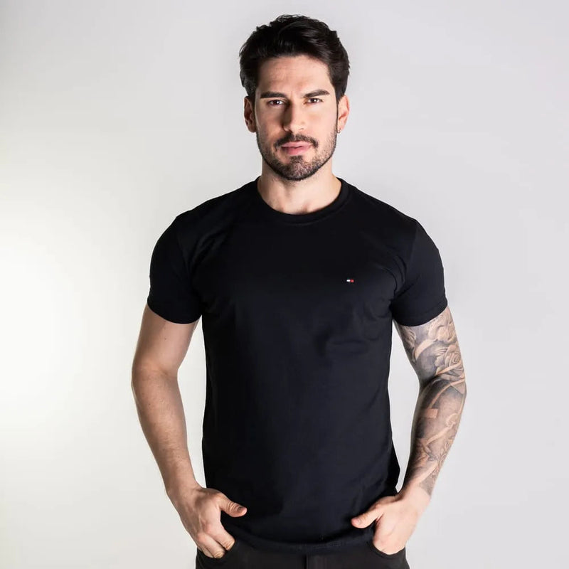 Kit 5 Camisetas Tommy Hilfiger + 3UN Cuecas Boxer de Brinde
